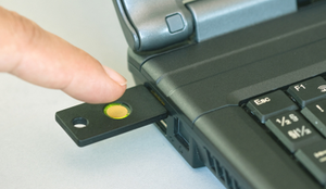 Gratis Yubikey bij aankoop NOC-PS dedicated server provisioning system-yubi10-png