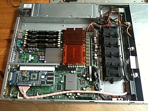 Supermicro 1U/2xXeon5160(3GHz)/8GB FBDIMM/SCSI RAID-img_0130-jpg