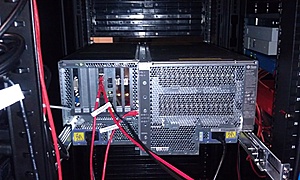 Sun Fire V490-v490-rear-jpg