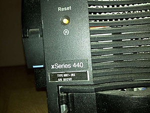 2x IBM xSeries, 1x Sun StorEDGE A1000 en 12x 1U chassis-img_0921-800-jpg