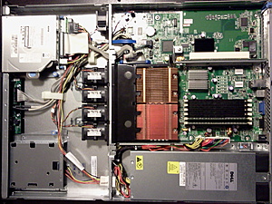 [TK] Dell PowerEdge SC1425-2012-05-04-21-01-50-jpg