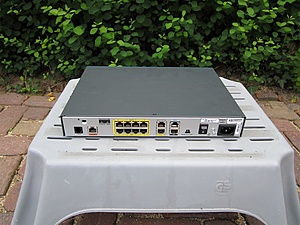 [TK] Cisco 1803 router-img_0380-jpg