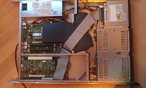Supermicro server PDSMi moederbord 775socket Xeon 3000cpu 2.4 quatcore 4GB Geheugen-imag0240-jpg