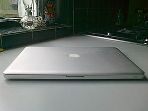 [TK] Macbook Pro 15 inch unibody uit 2009-04102012688-jpg