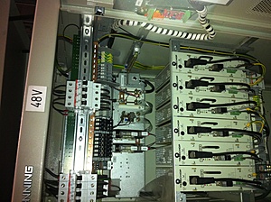 TK: Benning D400 G48/72  Amp -48V DC voedingen-img_1832-jpg