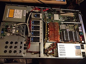Server met 2.66 GHz en 4GB RAM met VT-x-img_0067-jpg