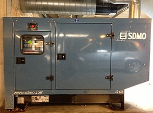 Te Koop: 60kVa SDMO Noodstroom Diesel Generator Aggregaat-img_0143-1-jpg