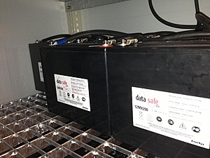 Te Koop: 20kVa MGE Galaxy PW UPS-img_0153-1-jpg
