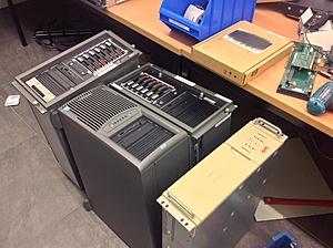 Heel veel netwerk/datacentre spullen uit failissement-foto-4-jpg