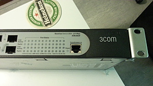 [TK] 3com 3CBLSG24 10/100/1000Mbps Baseline Switch-2013-12-28-22-55-52-jpg