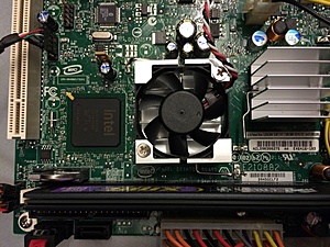 [TK] Servers, netwerk switch en APC-image_5-medium-jpeg