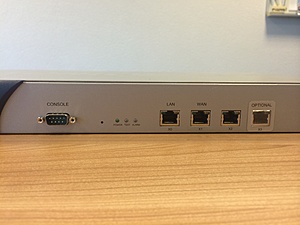 Sonicwall Pro 2040 firewall-sonicwall-pro-2040-firewall-02-jpg