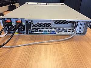 IBM System x3650 Server 2x quad core 3GHZ 32GB  4x300GB raid-ibm-system-x3650-2xquad-core-3ghz-32gb-4x300gb-raid-04-jpg