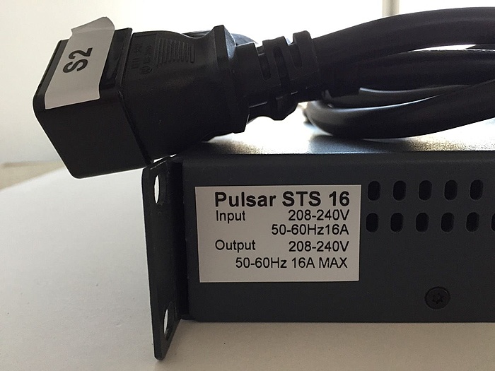 [TK] Pulsar STS 16 incl. cables (rack power source transfer system - ATS)-_57-2-jpg