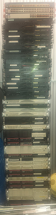 52 stuks Supermicro servers, (2x) APC PDU 24-ports, (2x) APC PDU 8-ports, HP Procurve-stapel-1-jpg