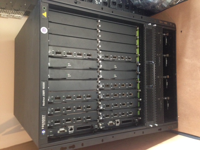 Brocade XMR NetIron (NI-XMR-16-AC) te koop-img_1959-jpg