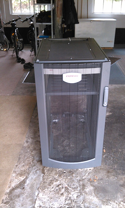 [TK] Compaq 22U Rack-wp_20150321_001-jpg