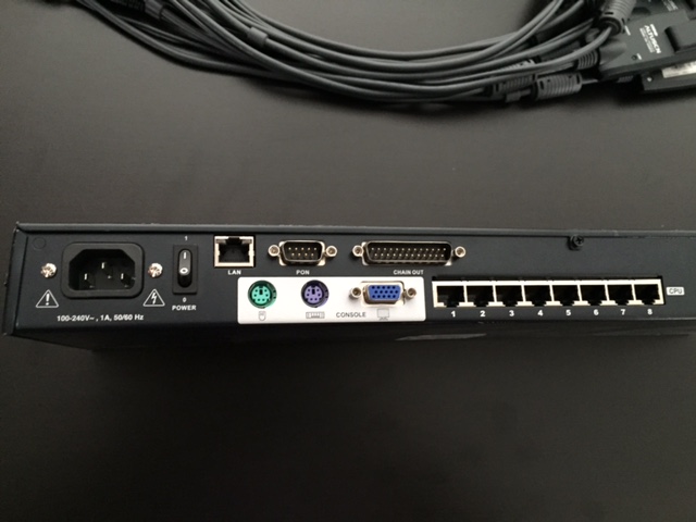 [TK] Altusen 8 port KVM over the net inclusief dongles-img_4113-jpg
