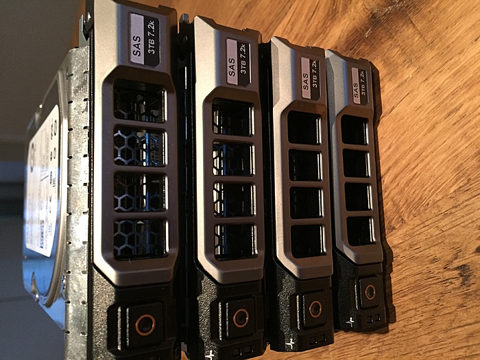 [TKA] 4x Dell 3TB Near Line SAS 6Gbps 7.2K 3.5"-img_8523-jpg