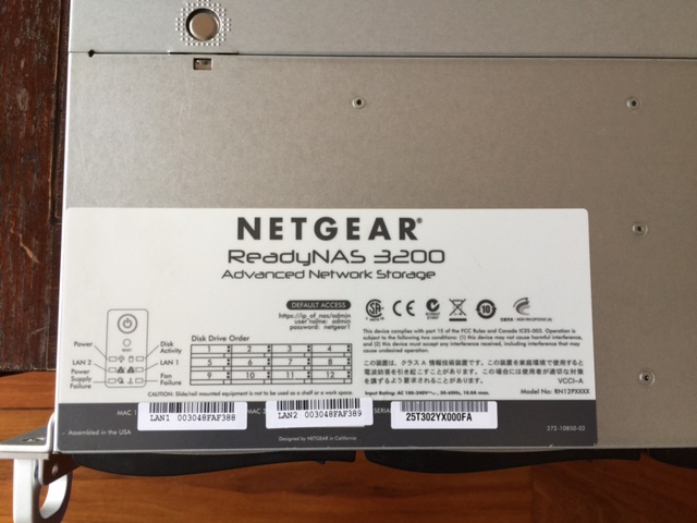 Netgear readynas 3200 met of zonder disks(8tb)-img_1966-jpg