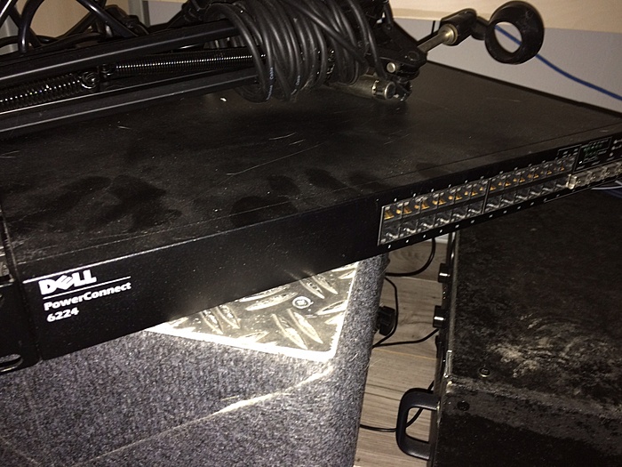 [TK] Dell PowerConnect 6224 switch-img_0842-jpg