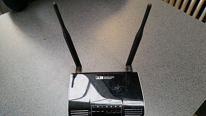 [TKA] WiFi router-router1-jpg