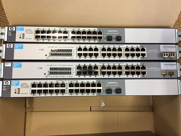 TKA: Diverse HP/Cisco gigabit switches en APC PDUs-img_4551-jpg