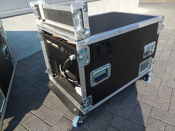 TK - Mobiele serverrack flightcases-dscn1478-jpg