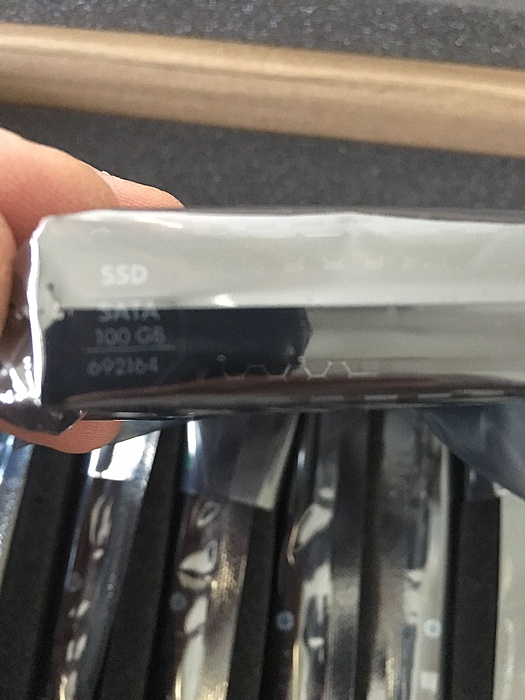 [TK] 10 stuks HP SSD 100GB-ssd_2-jpg