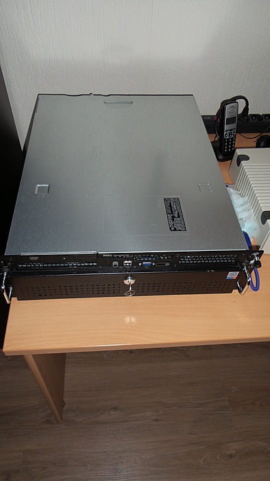 [TK] Twee servers voor beginners/hobbyist-20170205_125354-min-jpg