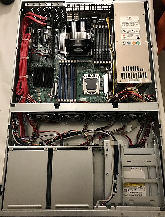[TK] Partij 9 HPS Industrial 19" rack servers 42cores, 172GB &amp; 32TB-wnet-top-jpg