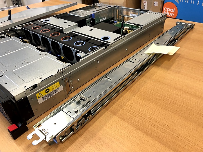 Lenovo thinkserver rd650 intel xeon e5-2630v3 32gb ram 0018ea (70d4)-img_4007-jpg
