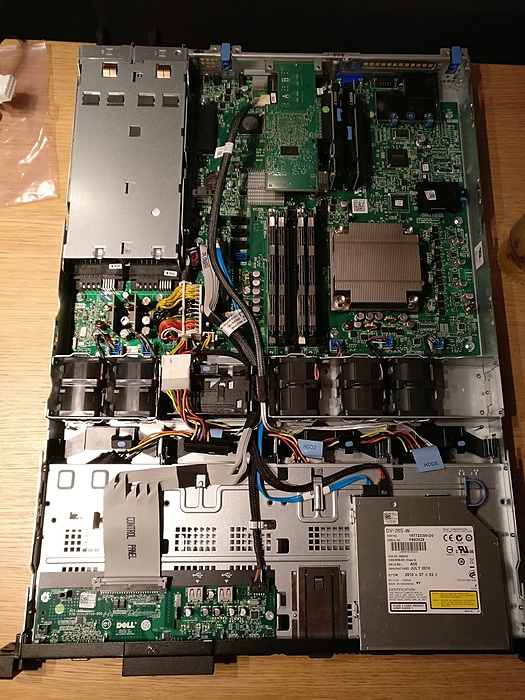 [TK] Dell PowerEdge R310 (X3470, 32GB, PERC H200, iDRAC)-2531347-jpg