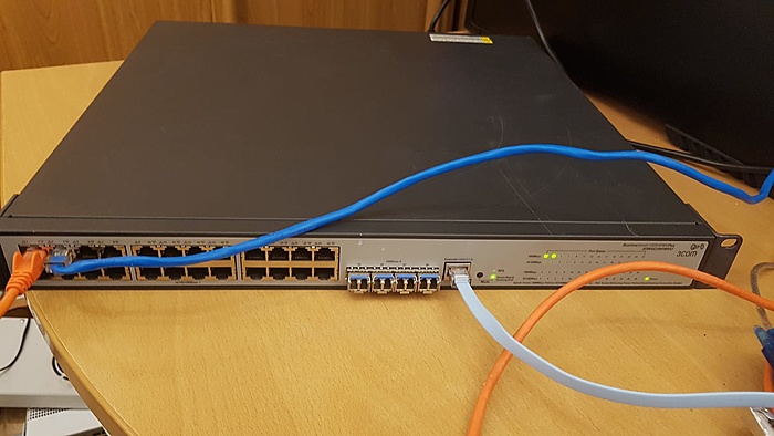 [TKA] 2x 3com Baseline 2928-HPWR Plus-whatsapp-image-2018-12-09-17-37-19-2-jpeg