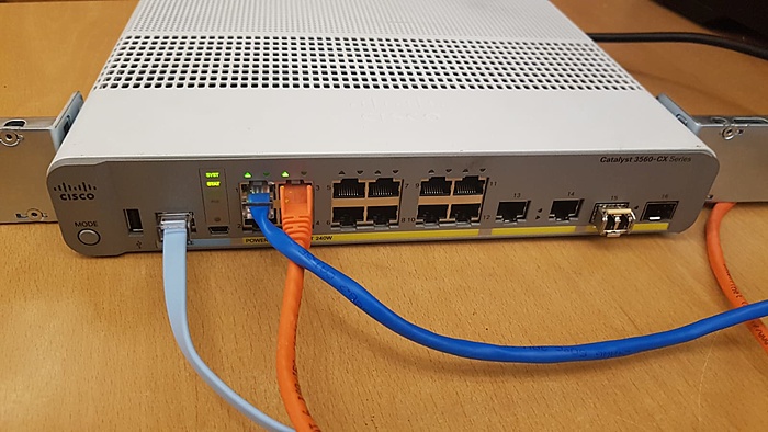 [TKA] 1x Cisco catalyst 3560-CX-whatsapp-image-2018-12-09-19-29-13-1-jpeg