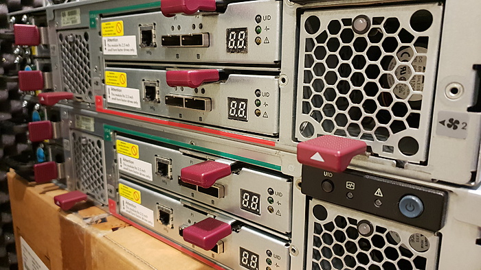 [TKA] HP Storage (P2000 + 2x D2700)-2018-11-19-17-04-48_resize-jpg