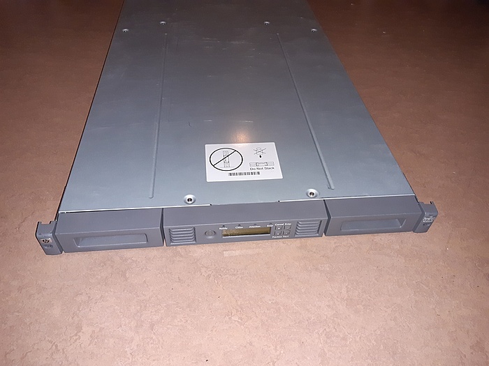 [TKA] 4x HP StorageWorks 1/8 Autoloader G2-hp-storageworks-autoloader-1-8-1of3-jpg