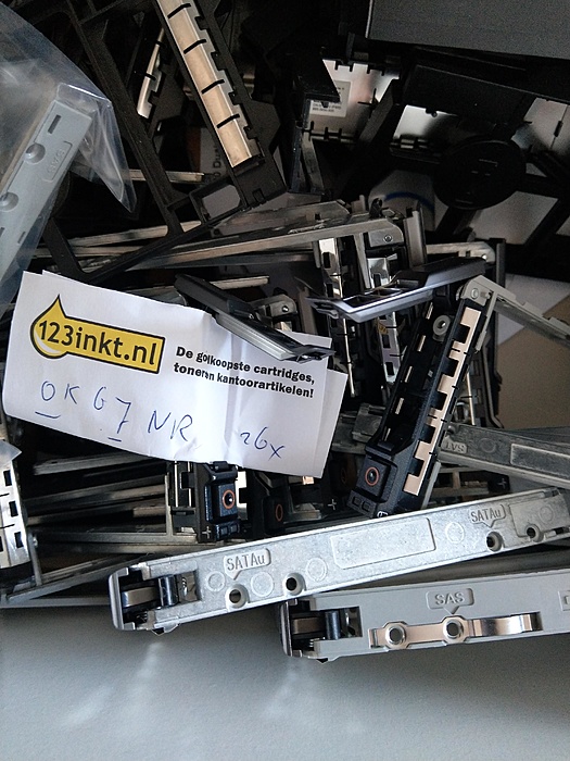 [TKG] Dell 2.5" R-series Harddisk Bracket SFF-imag7131-jpg