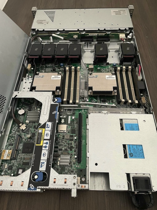 HP DL360e Gen8 server-schermafbeelding-2022-08-29-11-10-29-png