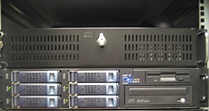2u Server P4, SATA, 1GB-foto1-jpg