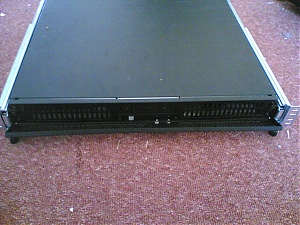Diverse servers en cisco 2900 XL en sliderails-afb-58-jpg