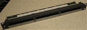 TK: Foundry FastIron 2 Plus + 7 Molex patchpanels-patchpn1-jpg