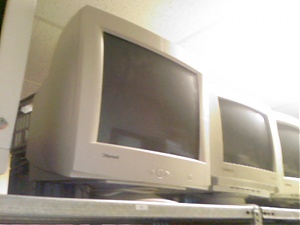 [TK] 15 Inch Monitoren-photo-0217-jpg