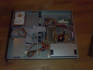 [TK] Server Athlon XP , DELL OPTIPLEX, IBOOK, Shuttle XPC &amp; diversen-05092007232-jpg