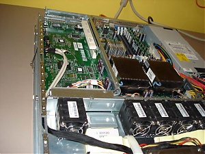 1u HP Proliant DL140 2x Xeon 2,4-test5-jpg