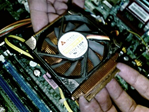 Gezocht: P4 S478 cooler-image_250-jpg