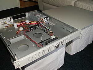 1U server, AMD64 3200+, 1,5gb DDR2, 160GB SATA2-pict0002_nieuw-jpg