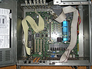 [TK] Dell poweredge 4350 &amp;&amp; 4400-p1010262-jpg