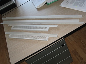 [TKA] Powerbar, Minkels plinten, UPS Rails-img_0079-jpg