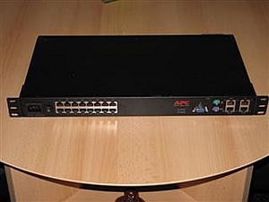 [TK] APC KVM-over-IP-ap5405-2-jpg